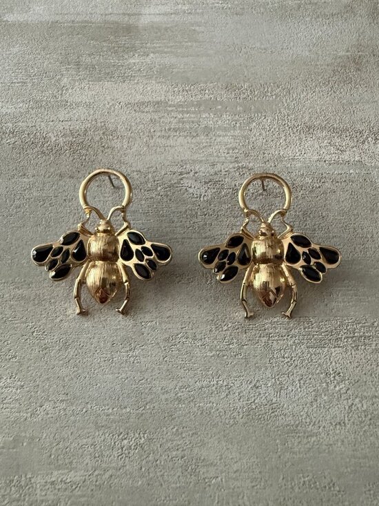 N/A Jewelry - Gold Bee-Shaped Earrings Black Rhinestone Wing Detailing Post Back Oversized
